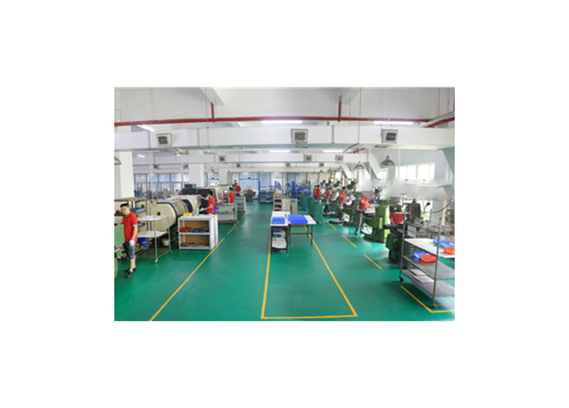 高精度生產(chǎn)設(shè)備，高質(zhì)量生產(chǎn)人員，交期有保障