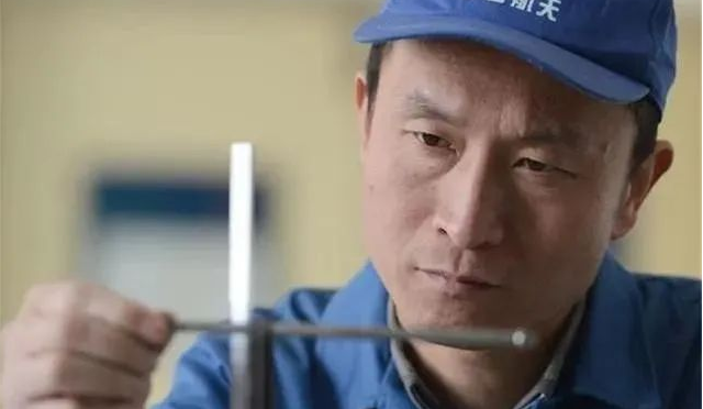 <strong>火箭發(fā)動機的精密加工，為什么離不開手工操作？</strong>