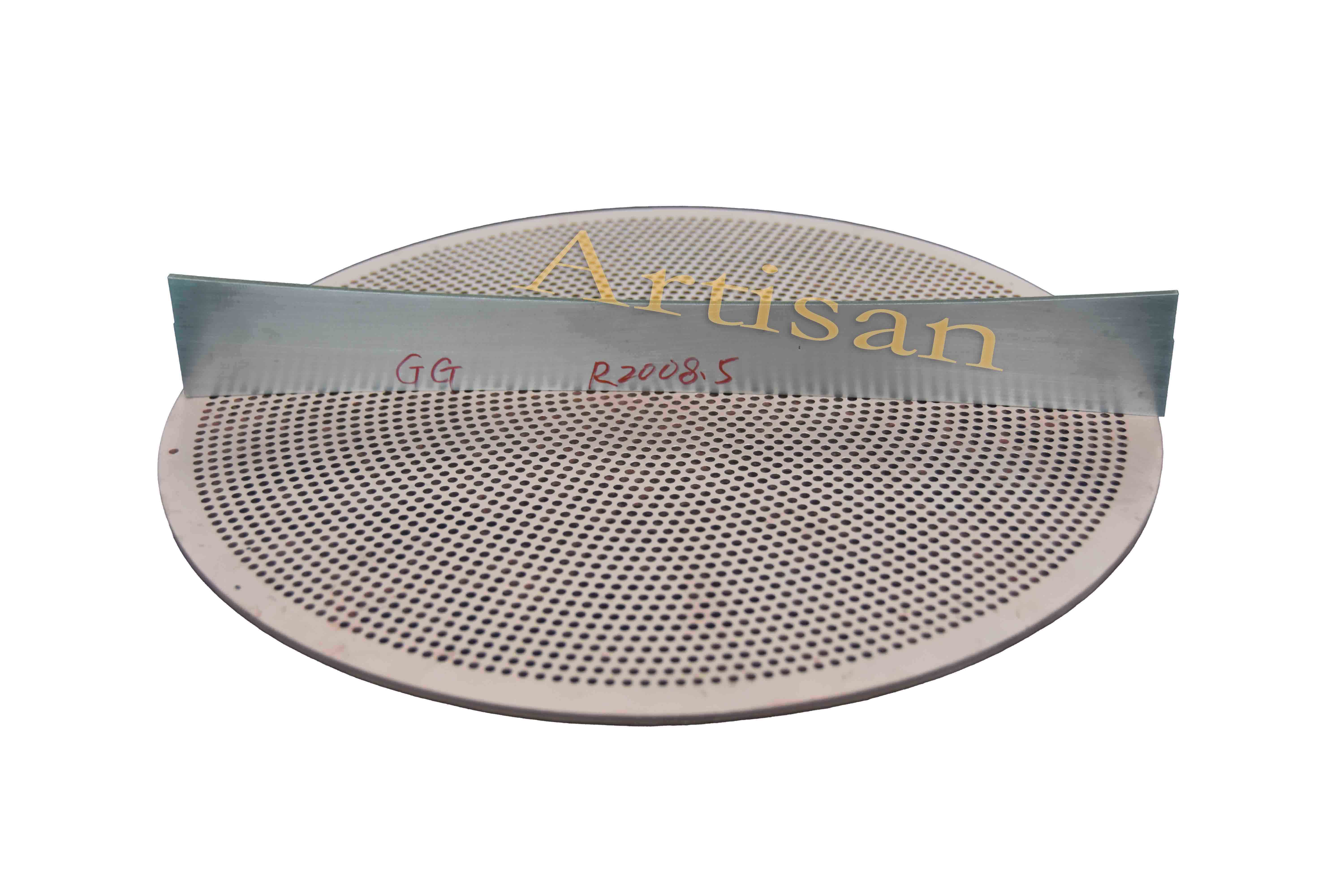 <strong>電極 (4)</strong>